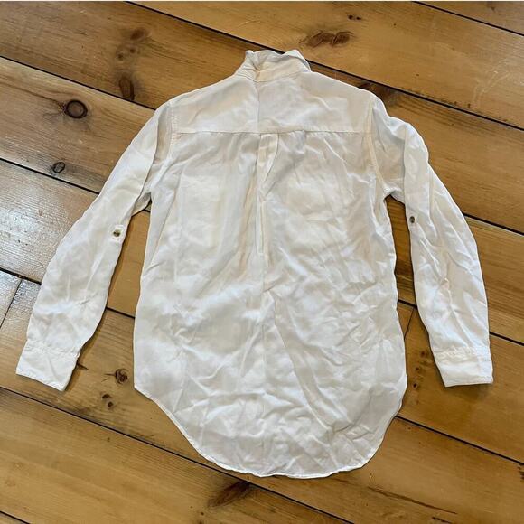 Harper women's white button up collared long sleeve blouse. Small. Lyocell. - Picture 2 of 7